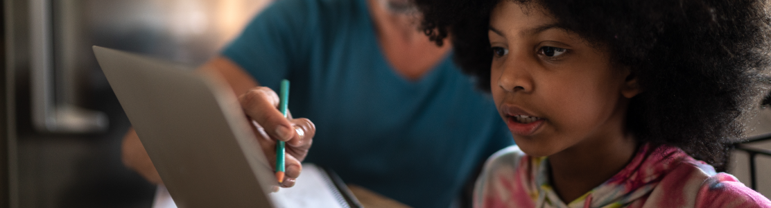 Confira os destaques da live sobre Ensino Híbrido e o novo e-book gratuito da Fundação Telefônica Vivo sobre o tema