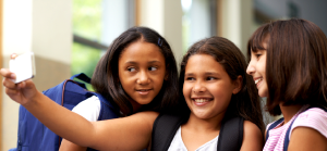 Clique para ler matéria case-elisangela-laboratorio